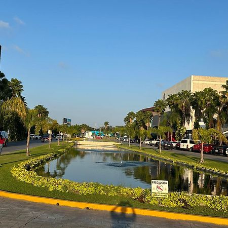Suites Athos4 Cancun Bagian luar foto
